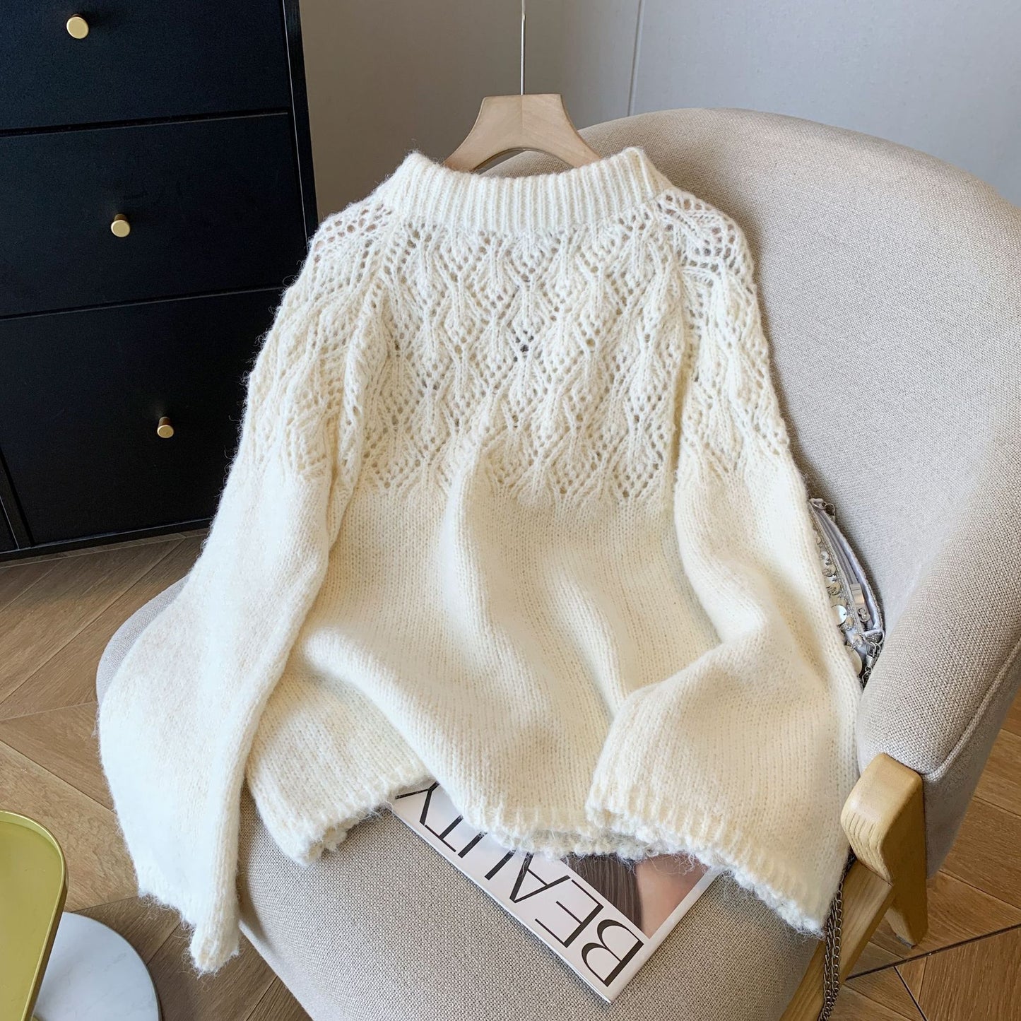Women's French Style Tied Bow Long-sleeved Sweater SAM72