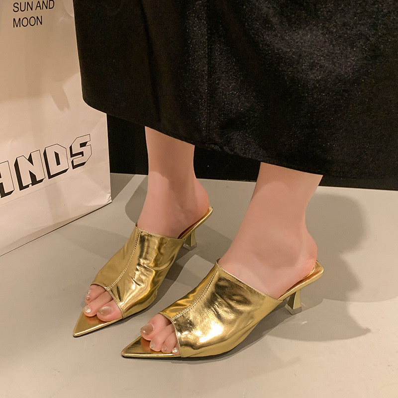 Fish mouth high heel sandals for women 2025 European stiletto sandals silver high heel slippers fashionable pleated Mules SAM90