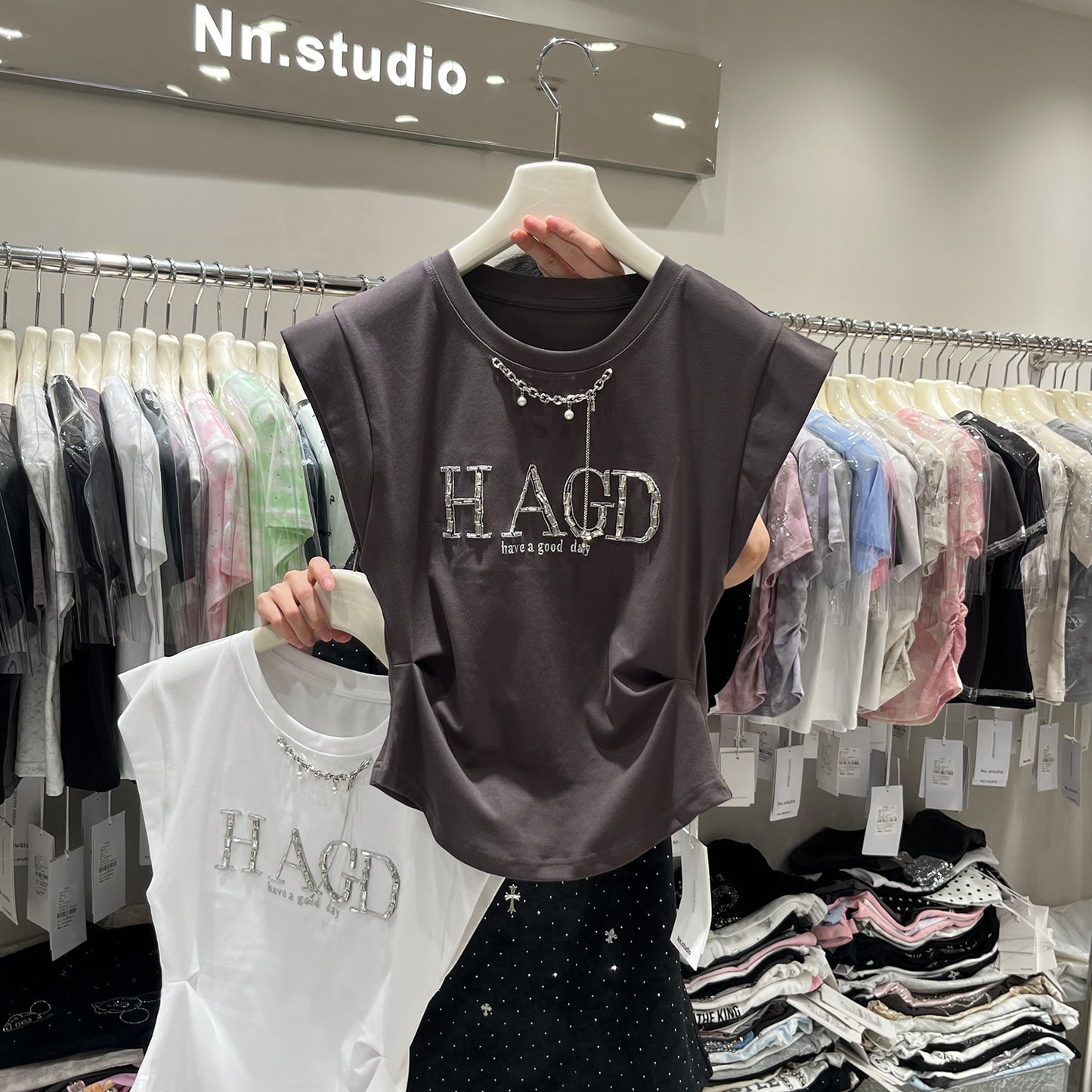 SFH Fei Sleeve Heavy Industry Diamond Letters Short Sleeve T-shirt Women's Summer Design Niche Western Style Waist CROP TOP