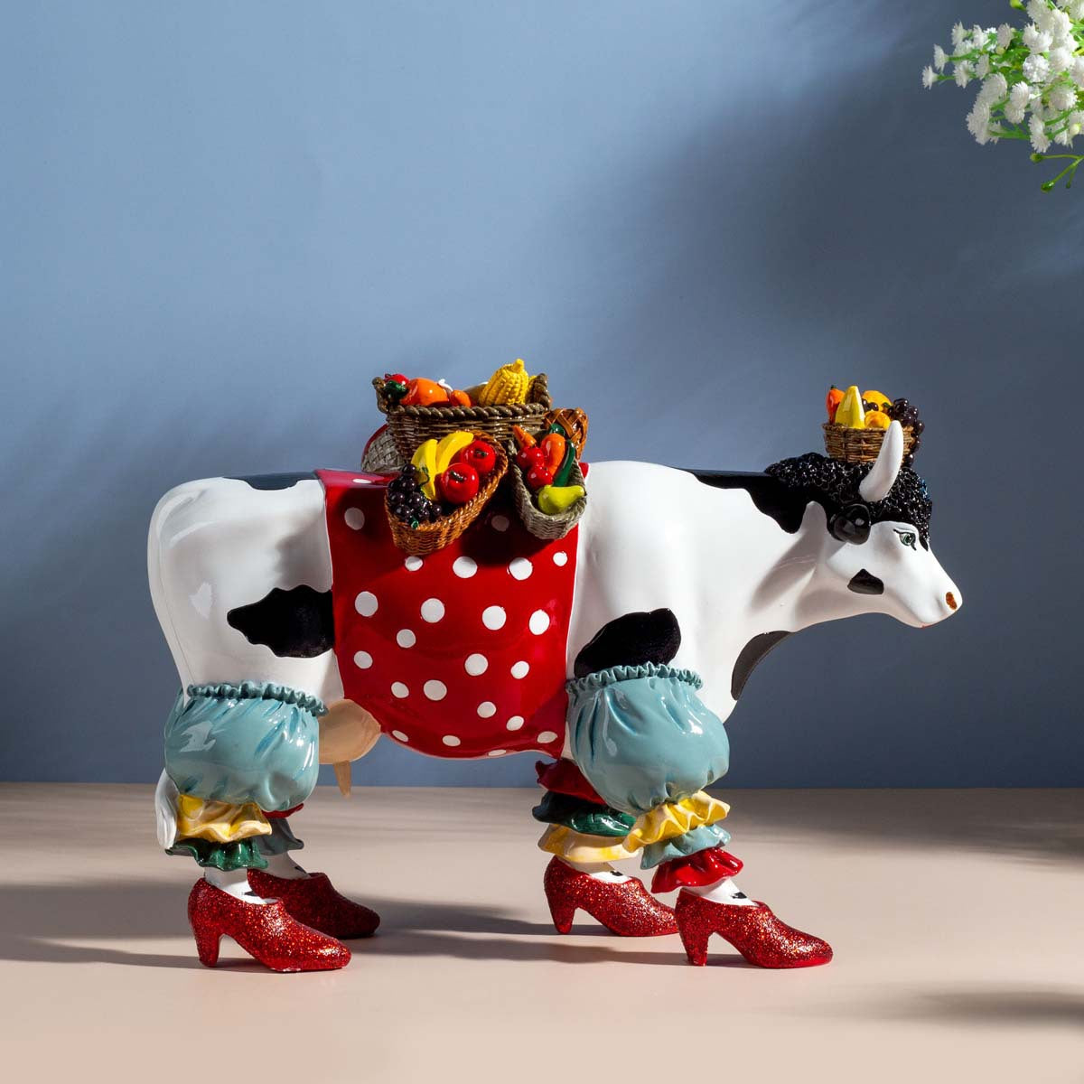 Handicraft handmade Trendy hand-painted art cow and horse resin ornaments jewelry store window decoration wine cabinet living room office housewarming gift SAM6111