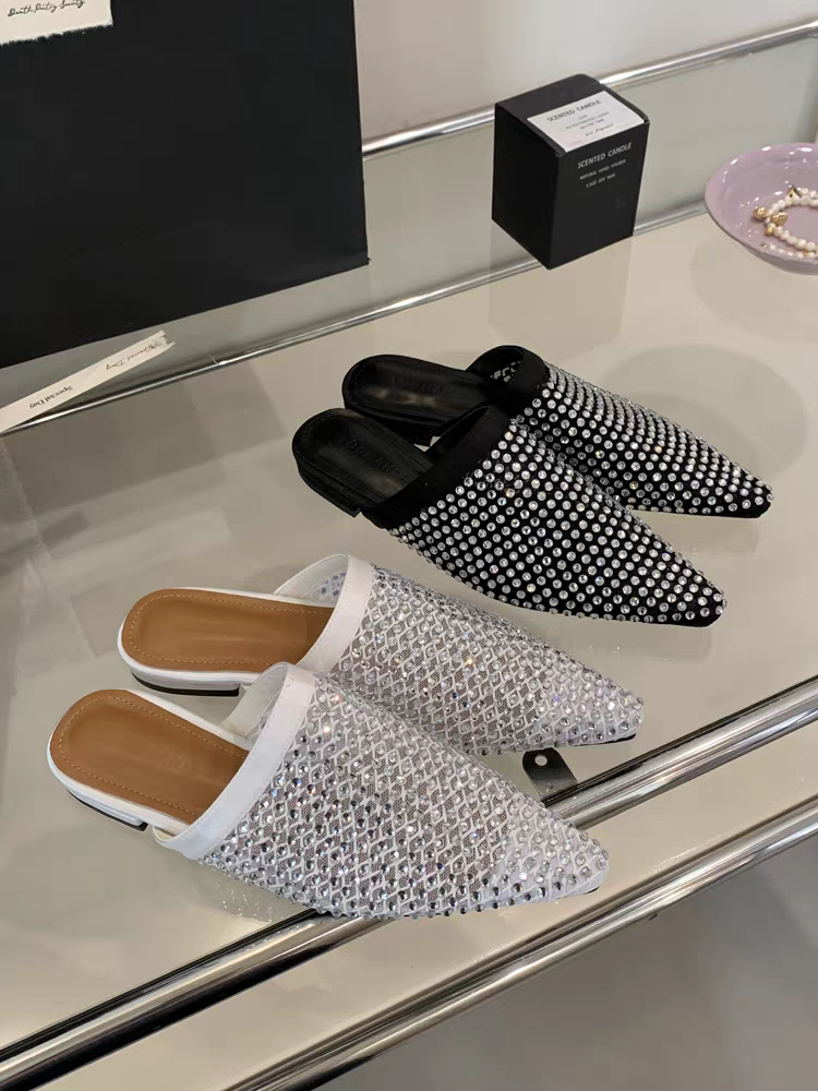 Niche retro pointed full diamond half slippers for women 2025 new hollow slim all-match flat-bottomed outer wear single shoes SAM209
