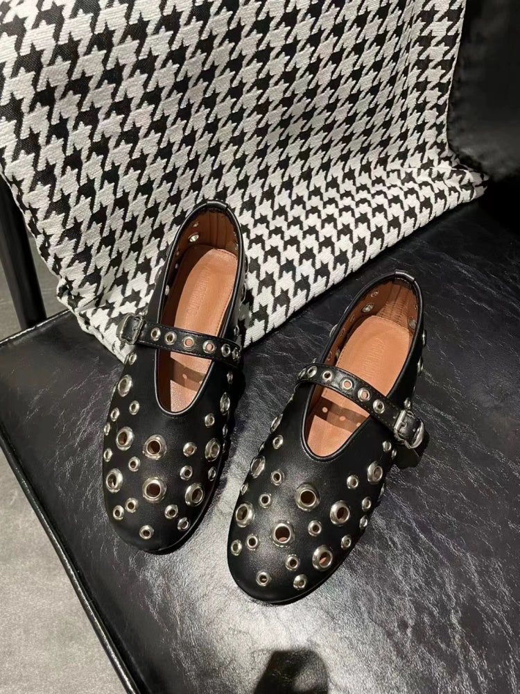 2025 new design sense rivet hole Mary Jane single shoes, juvenile leather flat strap hollow ballet shoes SAM106
