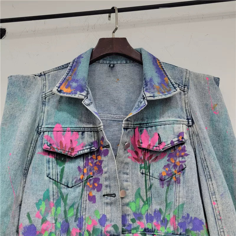 new design fashionable right-angle shoulder heavy hand-painted long-sleeved denim short jacket