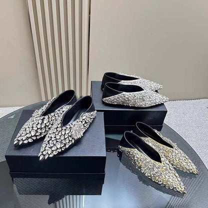 Luxurious Crystal Embellished Pointed-Toe Flats SAM790