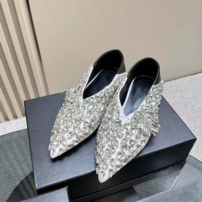 Luxurious Crystal Embellished Pointed-Toe Flats SAM790